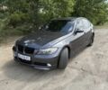 Серый БМВ 3 Серия, объемом двигателя 2 л и пробегом 320 тыс. км за 7500 $, фото 1 на Automoto.ua