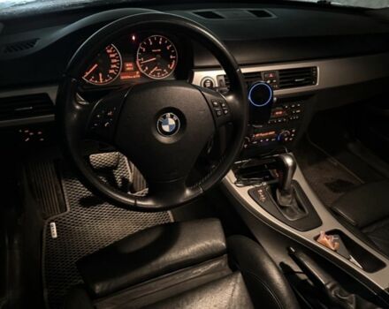 Серый БМВ 3 Серия, объемом двигателя 2 л и пробегом 290 тыс. км за 6700 $, фото 5 на Automoto.ua