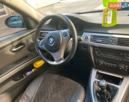 Серый БМВ 3 Серия, объемом двигателя 2 л и пробегом 320 тыс. км за 7000 $, фото 5 на Automoto.ua