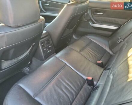 Серый БМВ 3 Серия, объемом двигателя 2.5 л и пробегом 314 тыс. км за 8000 $, фото 15 на Automoto.ua