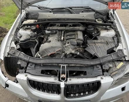 Сірий БМВ 3 Серія, об'ємом двигуна 3 л та пробігом 216 тис. км за 4600 $, фото 9 на Automoto.ua