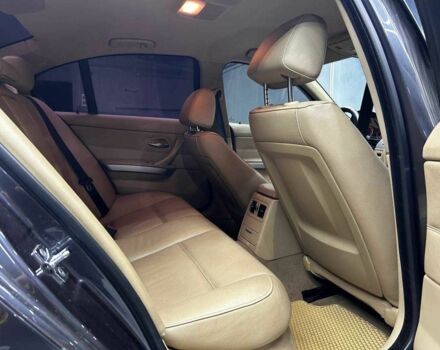 Сірий БМВ 3 Серія, об'ємом двигуна 2 л та пробігом 276 тис. км за 8000 $, фото 9 на Automoto.ua