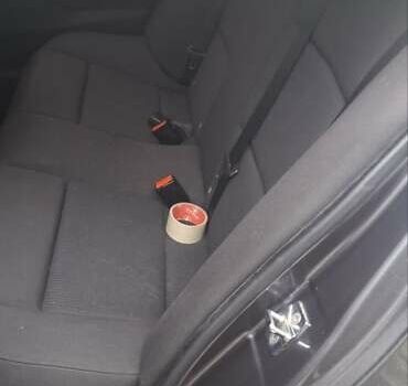 Серый БМВ 3 Серия, объемом двигателя 2 л и пробегом 312 тыс. км за 5300 $, фото 6 на Automoto.ua