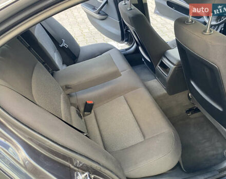 Серый БМВ 3 Серия, объемом двигателя 2 л и пробегом 264 тыс. км за 6450 $, фото 25 на Automoto.ua