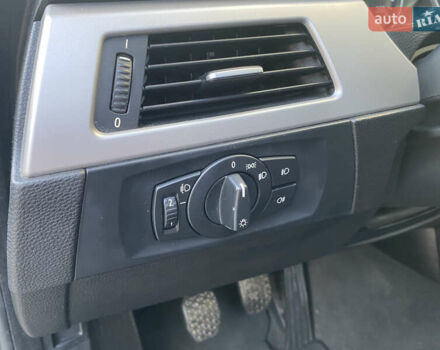 Серый БМВ 3 Серия, объемом двигателя 2 л и пробегом 264 тыс. км за 6450 $, фото 13 на Automoto.ua