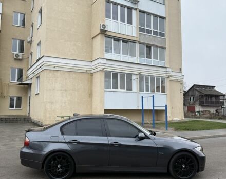 Серый БМВ 3 Серия, объемом двигателя 2 л и пробегом 247 тыс. км за 7500 $, фото 4 на Automoto.ua