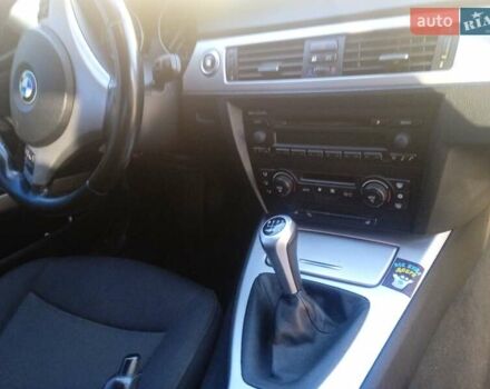 БМВ 3 Серия 2006 в Киеве на Automoto.ua Серый БМВ 3 Серия, объемом двигателя 2 л и пробегом 263 тыс. км за 7100 $, фото 1 на Automoto.ua