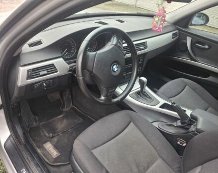 Сірий БМВ 3 Серія, об'ємом двигуна 2 л та пробігом 300 тис. км за 7199 $, фото 6 на Automoto.ua