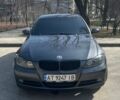 Серый БМВ 3 Серия, объемом двигателя 2 л и пробегом 238 тыс. км за 6400 $, фото 1 на Automoto.ua