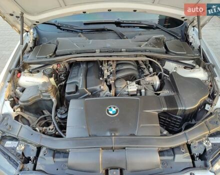 Сірий БМВ 3 Серія, об'ємом двигуна 2 л та пробігом 274 тис. км за 6700 $, фото 28 на Automoto.ua