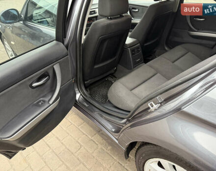 Серый БМВ 3 Серия, объемом двигателя 2 л и пробегом 126 тыс. км за 6999 $, фото 26 на Automoto.ua