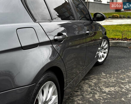 Сірий БМВ 3 Серія, об'ємом двигуна 2 л та пробігом 282 тис. км за 5999 $, фото 18 на Automoto.ua