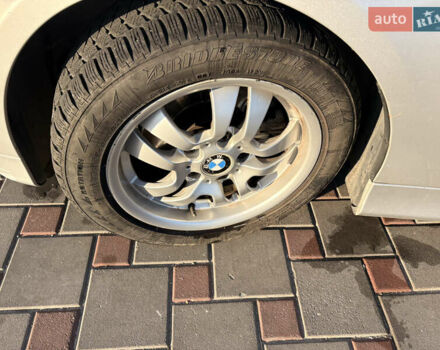 Серый БМВ 3 Серия, объемом двигателя 2.5 л и пробегом 100 тыс. км за 8500 $, фото 12 на Automoto.ua