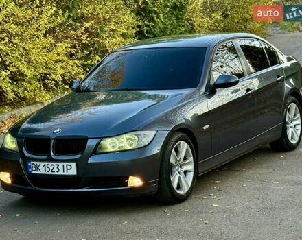 Серый БМВ 3 Серия, объемом двигателя 2 л и пробегом 405 тыс. км за 7999 $, фото 11 на Automoto.ua