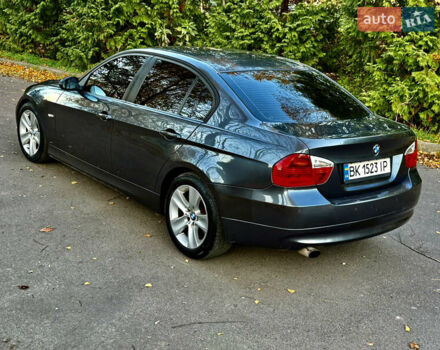 Серый БМВ 3 Серия, объемом двигателя 2 л и пробегом 405 тыс. км за 7999 $, фото 19 на Automoto.ua