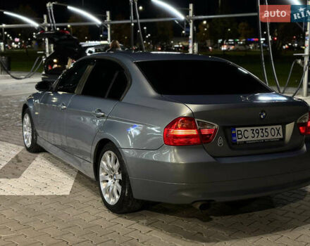 Серый БМВ 3 Серия, объемом двигателя 2 л и пробегом 220 тыс. км за 6350 $, фото 4 на Automoto.ua