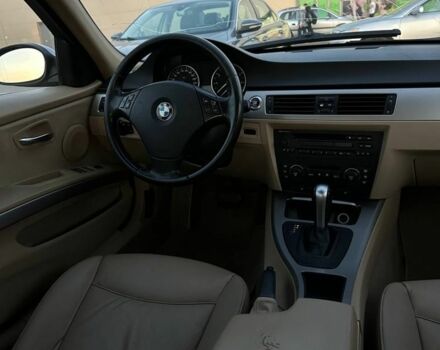 Серый БМВ 3 Серия, объемом двигателя 2 л и пробегом 345 тыс. км за 5300 $, фото 6 на Automoto.ua