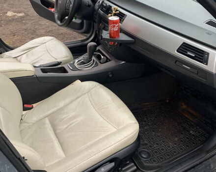 Серый БМВ 3 Серия, объемом двигателя 2 л и пробегом 240 тыс. км за 6700 $, фото 9 на Automoto.ua