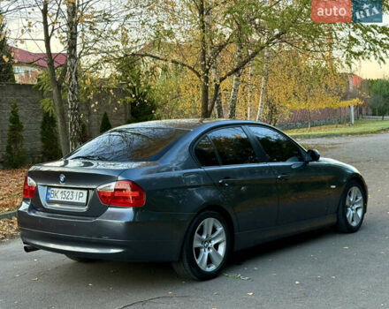 Серый БМВ 3 Серия, объемом двигателя 2 л и пробегом 405 тыс. км за 7999 $, фото 27 на Automoto.ua