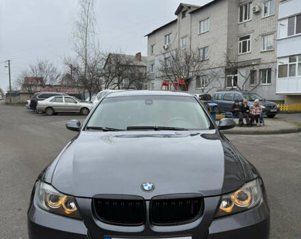 Серый БМВ 3 Серия, объемом двигателя 2 л и пробегом 256 тыс. км за 7500 $, фото 2 на Automoto.ua