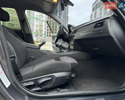 Сірий БМВ 3 Серія, об'ємом двигуна 2 л та пробігом 282 тис. км за 5999 $, фото 30 на Automoto.ua