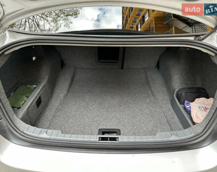 Серый БМВ 3 Серия, объемом двигателя 2.5 л и пробегом 280 тыс. км за 8500 $, фото 17 на Automoto.ua