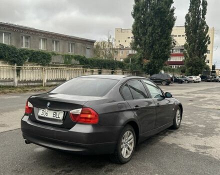 Серый БМВ 3 Серия, объемом двигателя 2 л и пробегом 378 тыс. км за 3100 $, фото 2 на Automoto.ua