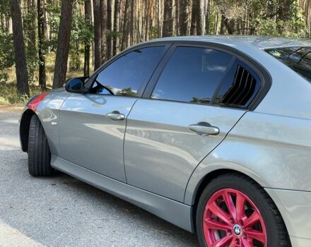 Серый БМВ 3 Серия, объемом двигателя 2 л и пробегом 270 тыс. км за 6600 $, фото 9 на Automoto.ua