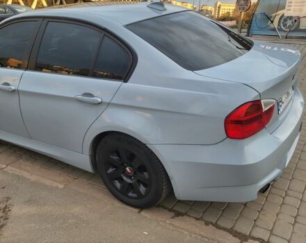 Серый БМВ 3 Серия, объемом двигателя 2 л и пробегом 350 тыс. км за 5368 $, фото 5 на Automoto.ua