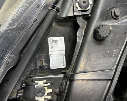 Серый БМВ 3 Серия, объемом двигателя 2 л и пробегом 220 тыс. км за 6350 $, фото 26 на Automoto.ua