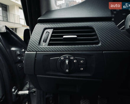 Сірий БМВ 3 Серія, об'ємом двигуна 2 л та пробігом 282 тис. км за 5999 $, фото 39 на Automoto.ua