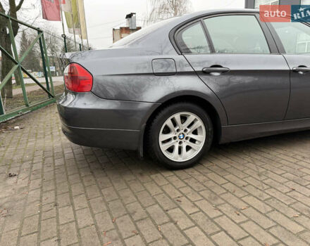 Серый БМВ 3 Серия, объемом двигателя 2 л и пробегом 126 тыс. км за 6999 $, фото 9 на Automoto.ua