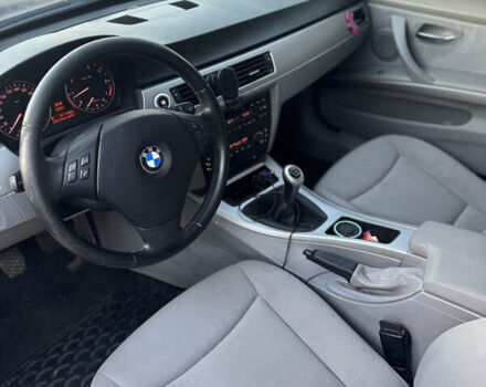 Сірий БМВ 3 Серія, об'ємом двигуна 2 л та пробігом 235 тис. км за 7199 $, фото 10 на Automoto.ua