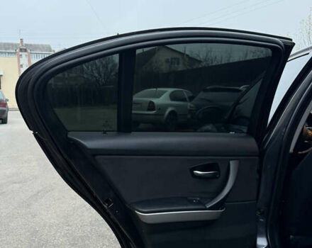 Серый БМВ 3 Серия, объемом двигателя 2 л и пробегом 256 тыс. км за 7500 $, фото 39 на Automoto.ua