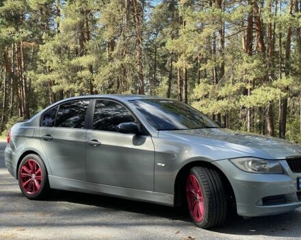 Серый БМВ 3 Серия, объемом двигателя 2 л и пробегом 270 тыс. км за 6600 $, фото 5 на Automoto.ua