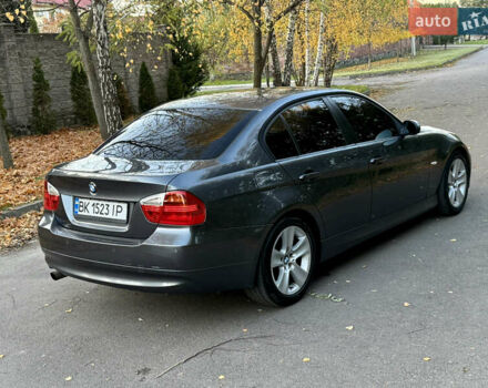 Серый БМВ 3 Серия, объемом двигателя 2 л и пробегом 405 тыс. км за 7999 $, фото 24 на Automoto.ua
