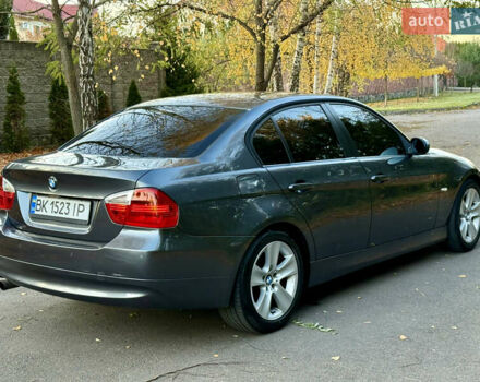 Серый БМВ 3 Серия, объемом двигателя 2 л и пробегом 405 тыс. км за 7999 $, фото 28 на Automoto.ua