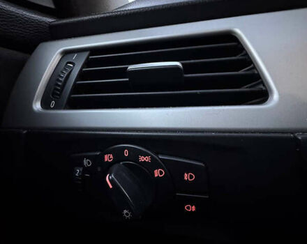 Серый БМВ 3 Серия, объемом двигателя 2 л и пробегом 239 тыс. км за 7000 $, фото 21 на Automoto.ua