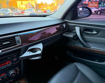 Серый БМВ 3 Серия, объемом двигателя 2 л и пробегом 225 тыс. км за 6600 $, фото 17 на Automoto.ua