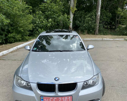 Серый БМВ 3 Серия, объемом двигателя 2 л и пробегом 197 тыс. км за 7000 $, фото 3 на Automoto.ua