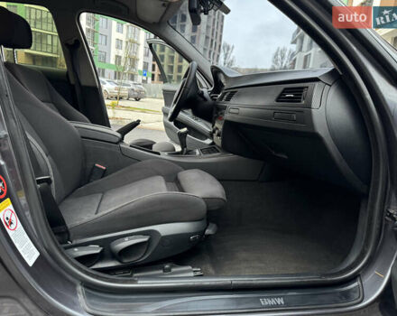 Сірий БМВ 3 Серія, об'ємом двигуна 2 л та пробігом 282 тис. км за 5999 $, фото 31 на Automoto.ua