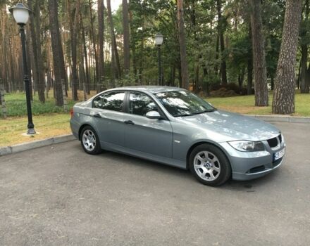 БМВ 3 Серия 2006 в Чернигове на Automoto.ua Серый БМВ 3 Серия, объемом двигателя 2 л и пробегом 260 тыс. км за 7500 $, фото 1 на Automoto.ua