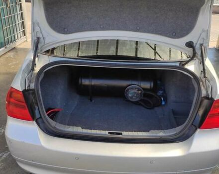 Сірий БМВ 3 Серія, об'ємом двигуна 2 л та пробігом 190 тис. км за 7200 $, фото 4 на Automoto.ua