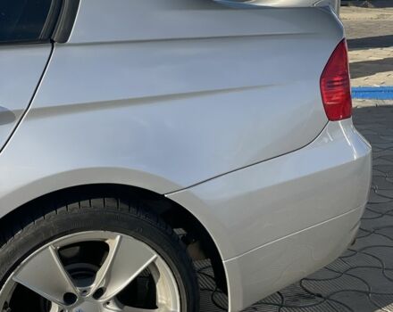 Серый БМВ 3 Серия, объемом двигателя 2 л и пробегом 246 тыс. км за 7000 $, фото 6 на Automoto.ua