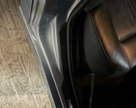 Серый БМВ 3 Серия, объемом двигателя 2 л и пробегом 220 тыс. км за 6350 $, фото 24 на Automoto.ua