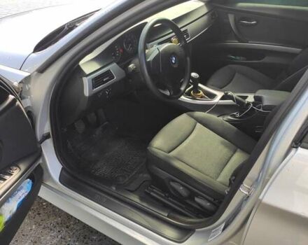 Сірий БМВ 3 Серія, об'ємом двигуна 2 л та пробігом 190 тис. км за 7200 $, фото 1 на Automoto.ua