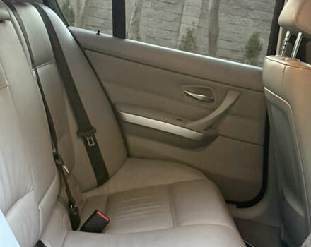 Серый БМВ 3 Серия, объемом двигателя 2 л и пробегом 405 тыс. км за 7999 $, фото 38 на Automoto.ua