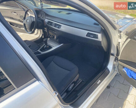 Сірий БМВ 3 Серія, об'ємом двигуна 2 л та пробігом 235 тис. км за 5999 $, фото 5 на Automoto.ua