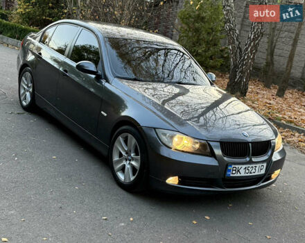 Серый БМВ 3 Серия, объемом двигателя 2 л и пробегом 405 тыс. км за 7999 $, фото 11 на Automoto.ua