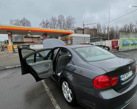 Серый БМВ 3 Серия, объемом двигателя 2 л и пробегом 149 тыс. км за 7105 $, фото 4 на Automoto.ua